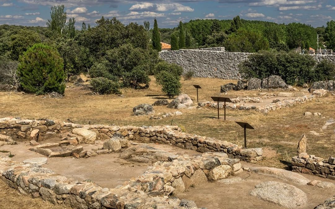Yacimiento Arqueológico de La Cabilda. Visita guiada yacimiento